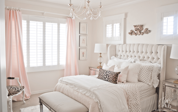 Pink and white bedroom design